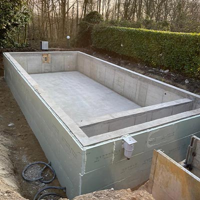 Errichtung eines Pools in Düsseldorf • Hoyer Bauunternehmung GmbH